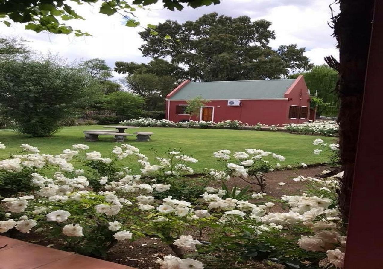 בופורט ווסט Beaufort Manor Country Lodge מראה חיצוני תמונה